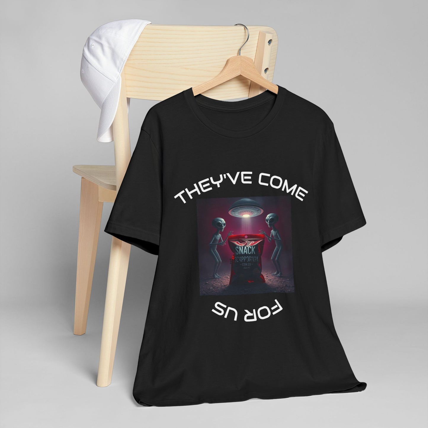 Alien Invasion T-Shirt: Unisex Graphic Tee for Sci-Fi Lovers, Unique Gift, UFO Theme, Fun Casual Wear, Everyday Style